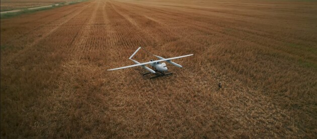 Інженери створили безпілотник, який може літати під час сильного вітру, холоду або у спеку