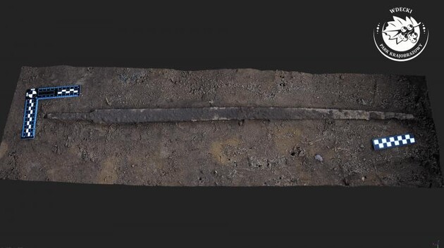 Археологи в Польше случайно нашли кинжал викингов VIII века нашей эры