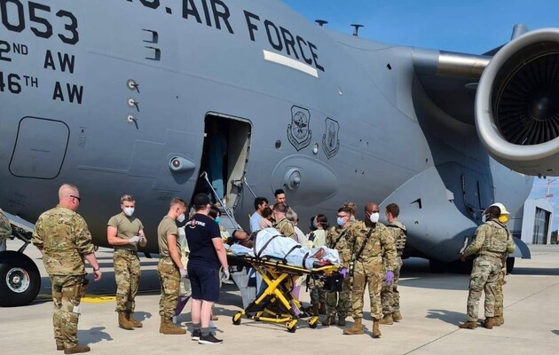 На борту літака ВПС США народилася дівчинка під час евакуації з Афганістану. Її назвали на честь позивного цього літака 