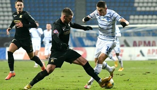 "Динамо" уничтожило "Колос"