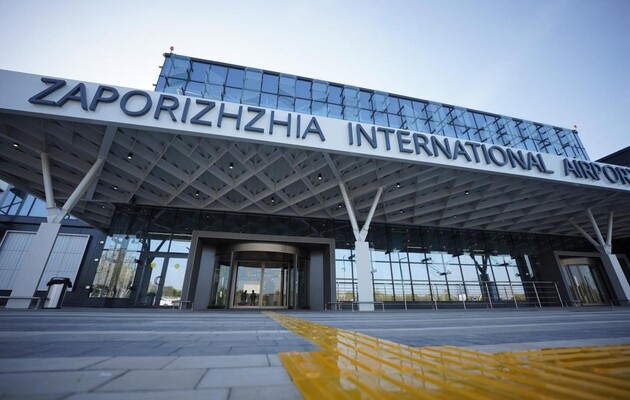 Бывшего директора запорожского аэропорта подозревают в присвоении госсредств