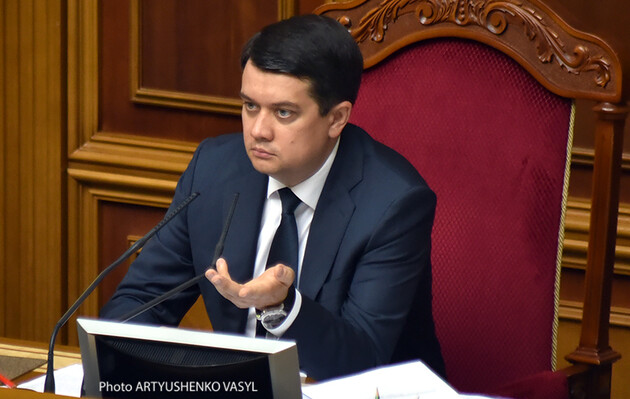 Разумков робить заяви для посилення суб'єктності Верховної Ради в умовах явного домінування Офісу президента