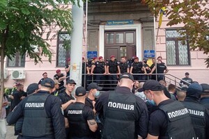 Суд арестовал Довбыша и Кухарчука из-за беспорядков возле ОП