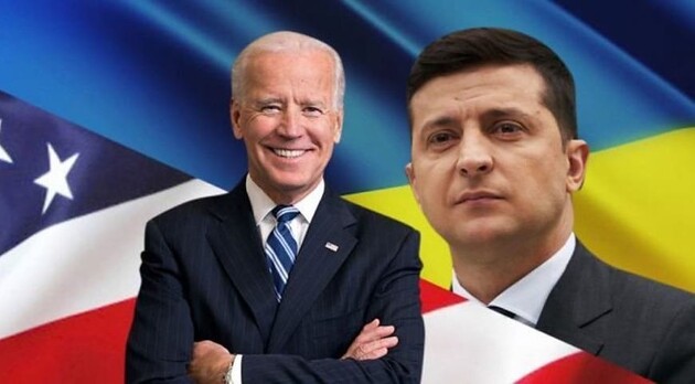 Украина чувствует пассивность внешней политики Байдена — FT