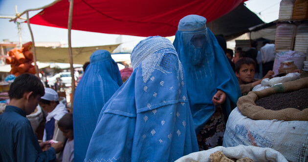 «Талібан» заборонив жінкам займати міністерські посади 
