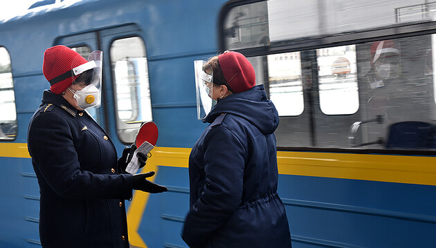 Київське метро у зв’язку з матчем «Україна — Франція» працюватиме довше, але можуть закрити три станції 