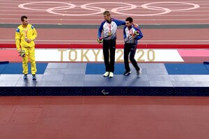 Украинский спортсмен снова отказался от фото с россиянами на пьедестале Паралимпиады-2020
