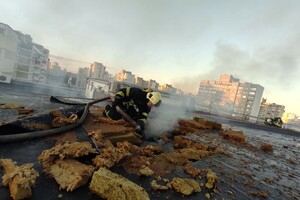 У Києві з пожежі у бізнес-центрі рятувальники витягли дитину 