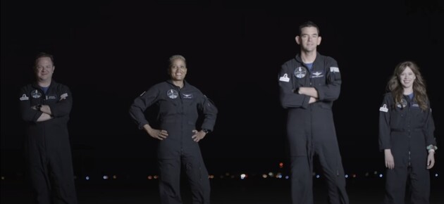  Netflix зняв серіал про першу цивільну місію SpaceX