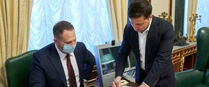 Зеленский ввел с Совет по противодействию коронавирусу главу МВД и главного санврача