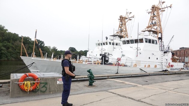 В США прибыл очередной экипаж украинских моряков для обучения управлением катером «Айлендом»