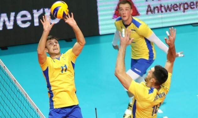 Сборная Украины сыграет с Россией в плей-офф чемпионата Европы по волейболу