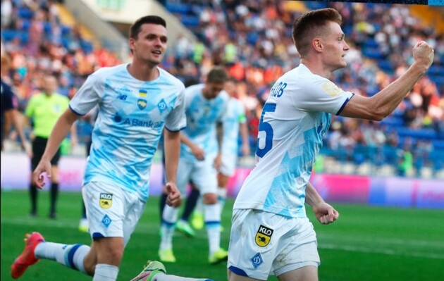 "Динамо" продолжает лидировать в УПЛ