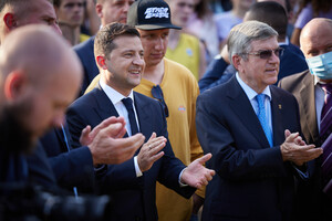 Президент МОК приїхав до Зеленського обговорити можливість проведення Олімпіади в Україні 