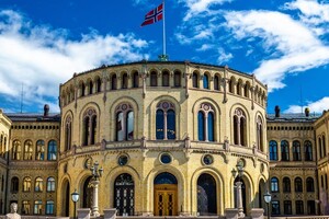 На парламентських виборах в Норвегії перемогла Робоча партія - діючий прем'єр визнала поразку 