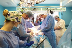 У Львові вперше провели операції на серці крізь невеликий розріз між ребрами 