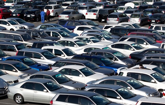 Спрос на авто из США обгоняет евробляхи - исследование