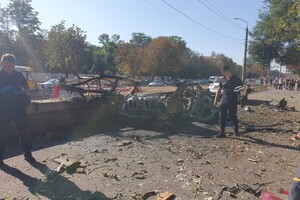 У Дніпрі вибухнуло авто: правоохоронці кваліфікували вибух як теракт