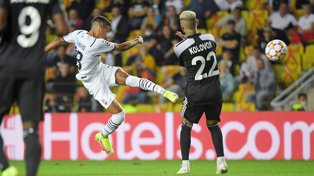 "Шахтер" остался без очков в первом туре