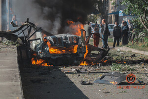 Взрыв автомобиля в Днепре: СМИ назвали причину