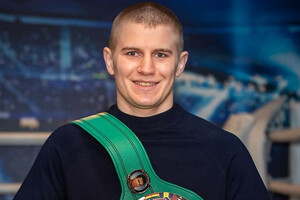 Украинский боксер Богачук одержал юбилейную победу нокаутом
