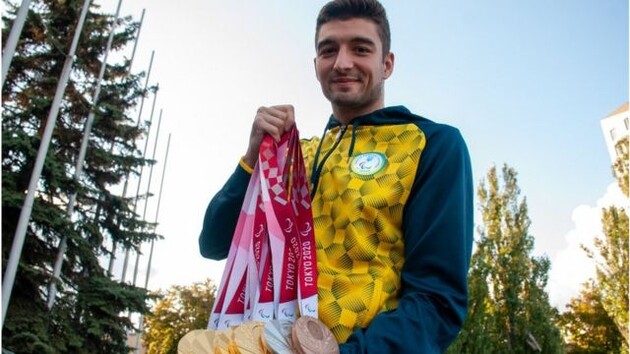 Пятикратный чемпион Паралимпиады в Токио Крипак получил звание Героя Украины