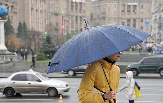 Зонты начеку: спасатели рассказали, какой будет погода сегодня 