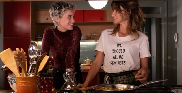 Кадр из фильма "Параллельные матери"