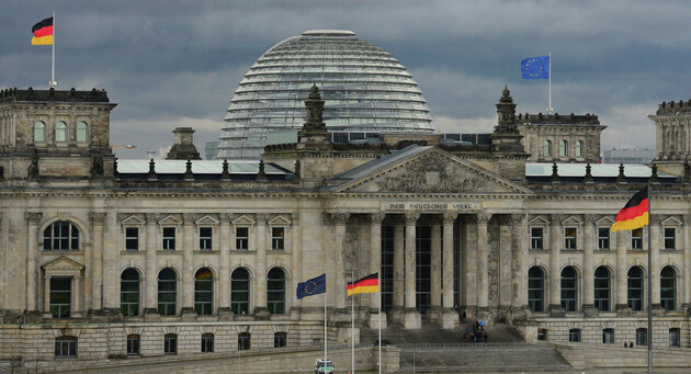 Бундестаг нового созыва соберется на заседание до 26 октября – немецкое радио