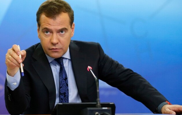 Медведев о реакции Запада на выборы в РФ: вообще плевать