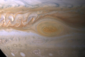 «Хаббл» помітив зміни в Великій червоній плямі на Юпітері 