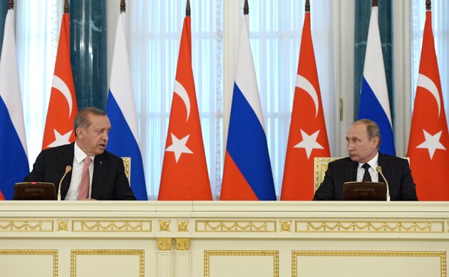На тлі напруги з США Ердоган налагоджує відносини з Путіним — The Washington Post