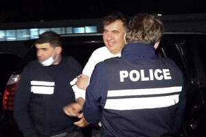 Владельцу квартиры, в которой прятался Саакашвили, предъявили подозрение