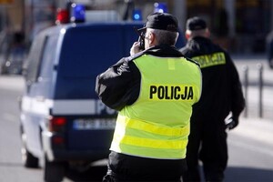 Польська прокуратура затримала 8 осіб у справі про смерть українця в витверезнику 