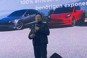 Giga-Fest: Илон Маск закатил вечеринку на 9000 человек в честь открытия фабрики Tesla в Берлине 