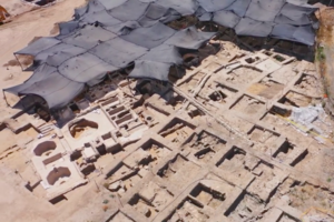 Археологи знайшли в Ізраїлі величезну 1500-літню виноробню — відео