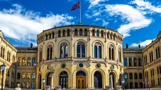 Правительство Норвегии уходит в отставку