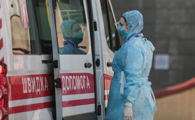 В НАН прогнозують рекордні цифри по захворюваності COVID в Україні 