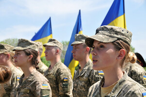 Міноборони: «Жінки-військовослужбовці складають 15% від загального складу ЗСУ»