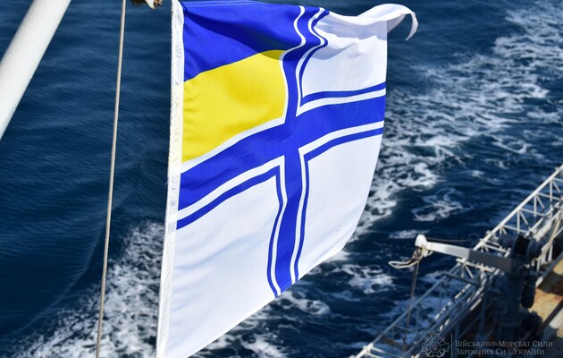 Аварія «Балти»: моряків евакуювали, судно буксирують до Одеси