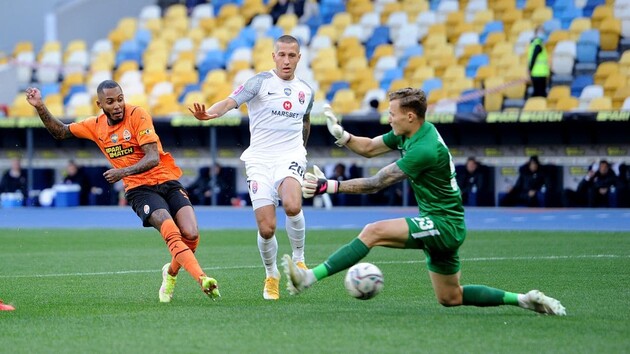 "Шахтер" уничтожил "Зарю в Киеве