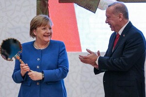 Меркель заявила о преемственности во время последнего визита к Эрдогану