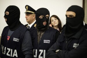 У країнах ЄС затримали 11 осіб, причетних до італійської мафії 