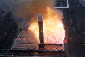 США провели три успішних випробування гіперзвукових ракет 