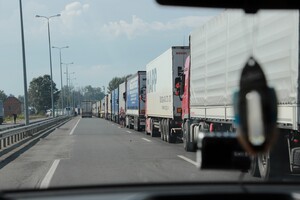 Для украинских грузовиков готовят новые правила пересечения границы