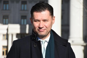 Посол Щерба ушел из МИД в 