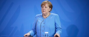 Меркель офіційно «позбавили» канцлерства