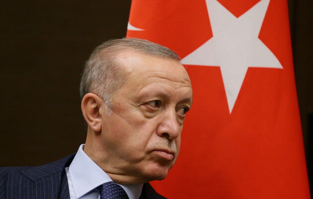 Небезпечна гра Туреччини: що задумав Ердоган?