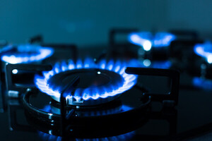 В Кабмине готовы сдерживать цену на газ только до конца отопительного сезона несмотря на долгосрочные контракты
