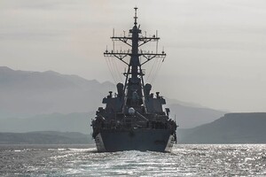В Черное море направляется ракетный эсминец США Porter 